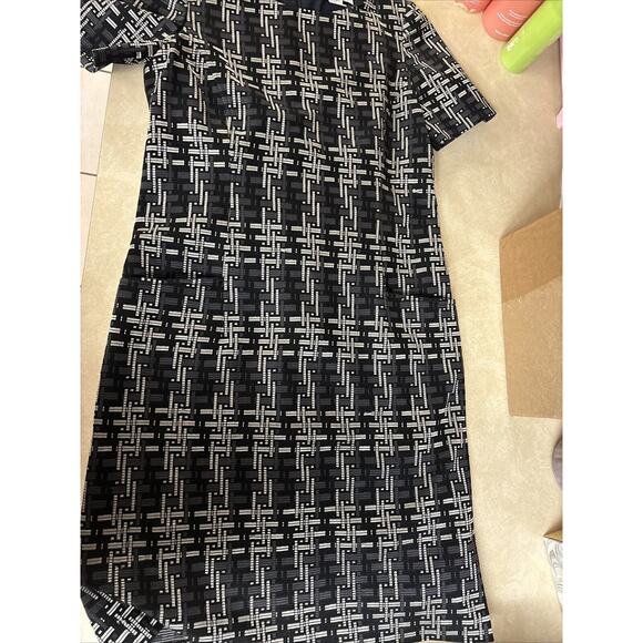 Leggiadro Black Wool Blend Dress Size 4 Has Pockets - Picture 4 of 8